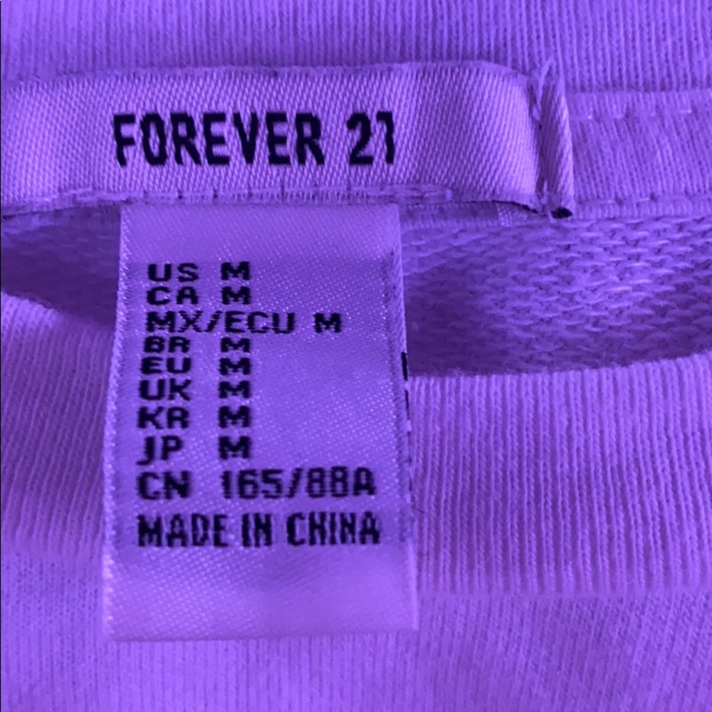 sweater - Picture 3 of 3